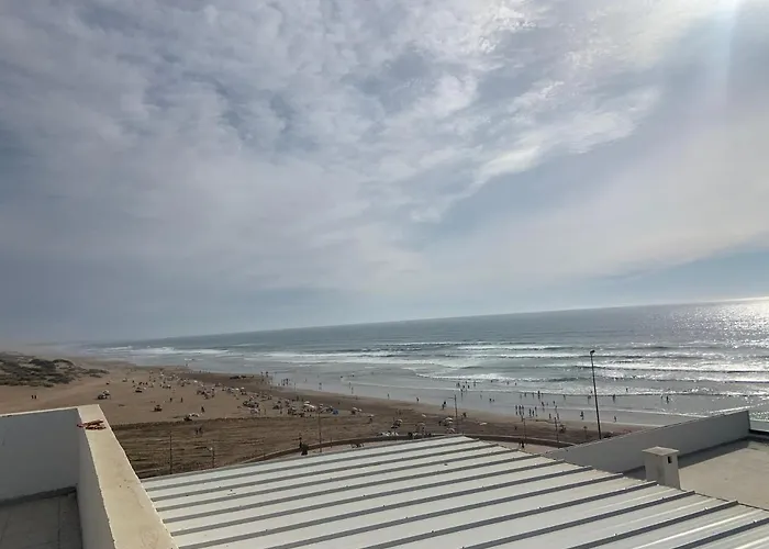 Belle Appartement Situe A La Plage Mahdia